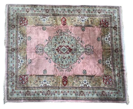 Hand-knotted wool carpet with oriental decor, 406xx289 cm