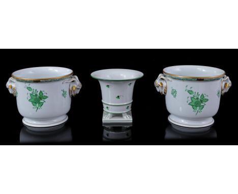 2 Herend Hungary porcelain flower pots with green Apponyi decoration and ram's head ears, 14 cm high, 21.5 cm wide and flower