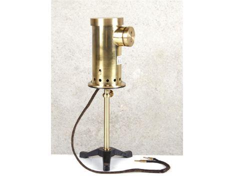 Reading lamp with measuring rod, for mirror galvanometer. Accessories for mirror galvanometer. Projector with light slit, whi