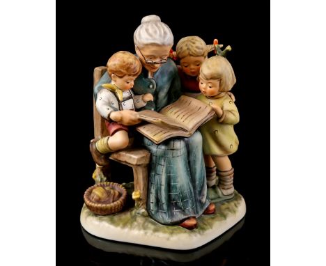 Goebel Hummel sculpture group entitled "Grossmutter erzählt/ A Story from Grandma", annual report 1995, number 620, special e