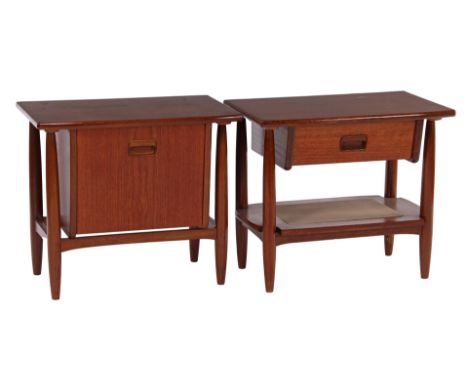 2 walnut veneer bedside tables for him and for her, 1 with drawer and shelf and 1 with flap, Netherlands 1960.48 cm high, 54.