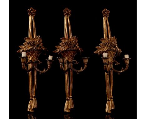 3 gold-colored wooden 2-light wall chandeliers with flower basket, 72 cm high, 22 cm wide
