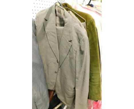 Various gentleman's tailor made jackets and suits, to include tweed jackets, linen jacket etc, Harrods gentleman's 3/4 length