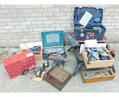 A quantity of tools, to include a Workmate, anvil, tools etc.
