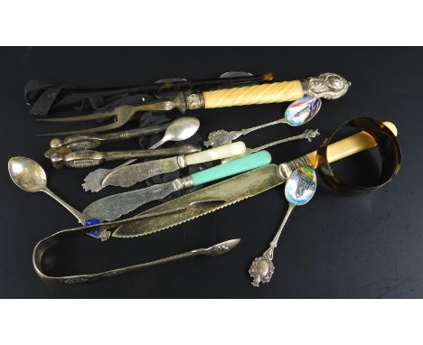 A collection of small items, to include a simulated tortoiseshell bangle, a lorgnette in simulated tortoiseshell, sugar tongs