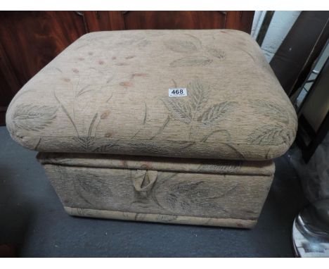 Pouffe with Storage 
