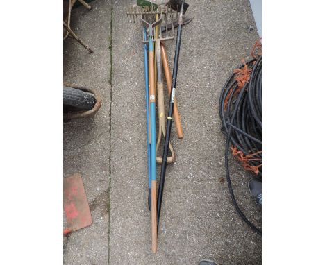 Garden Tools 