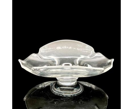 This is a gorgeous Steuben Crystal Glass bowl, shaped like a calyx leaf or flower petal, and crafted from clear crystal. Steu