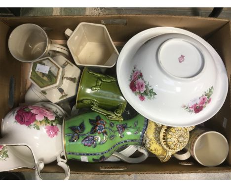 Mixed box of ceramics to include Wood and Son plates, Victorian green and floral water jug, golfing decanter and tankard etc 