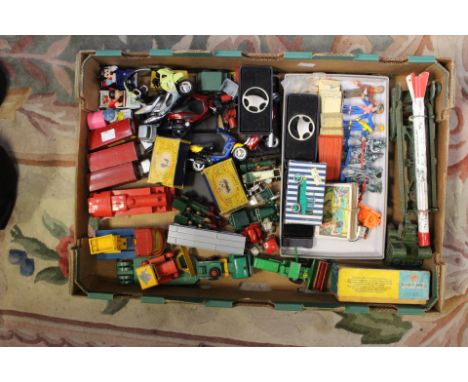 Box of assorted vintage toys including Britains aliens, Matchbox Y-4 sentinel steam wagon, Y-11 Aveling Porter, steam roller,