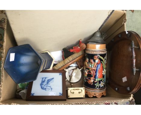 Assorted lot to include boxed Limoges plate, blue and white framed tile, German pottery ewer, crumb brush and tray etc (1 box
