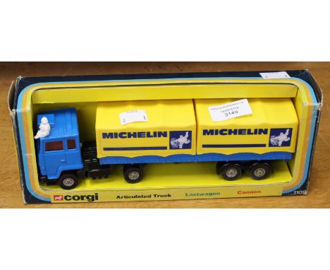 Corgi Ford Michelin lorry 1109
