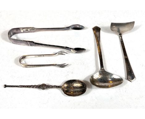 A child's hallmarked silver christening spoon and push, Birmingham 1964;&nbsp;2 hallmarked silver pairs of sugar tongs; an an