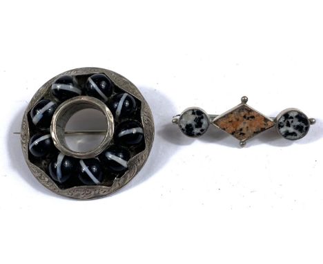 Two Scottish silver brooches set with agate 