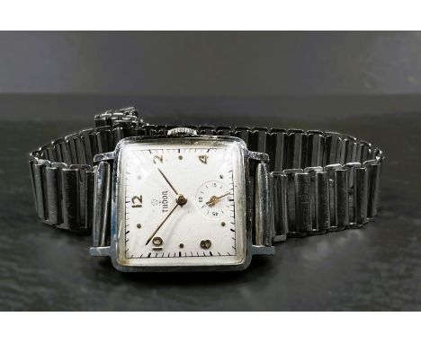 A Gent's Art Deco Tudor wristwatch case no. 676754.867 