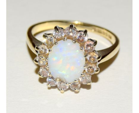 9ct Gold Ladies Opal cluster ring size Q