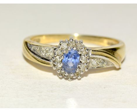 9ct gold ladies diamond and aquamarine ring size P