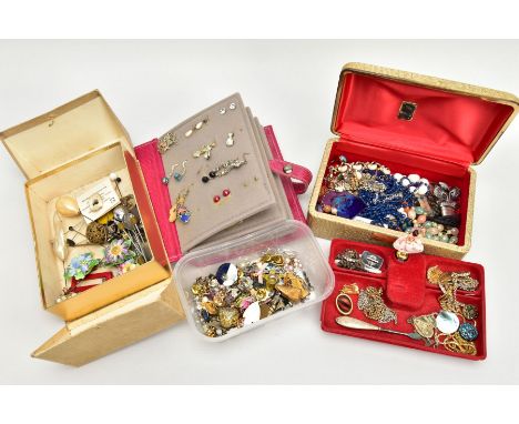 A BOX OF MISCELLANEOUS  ITEMS, to include a booklet style earring display case filled with costume earrings, a small quantity