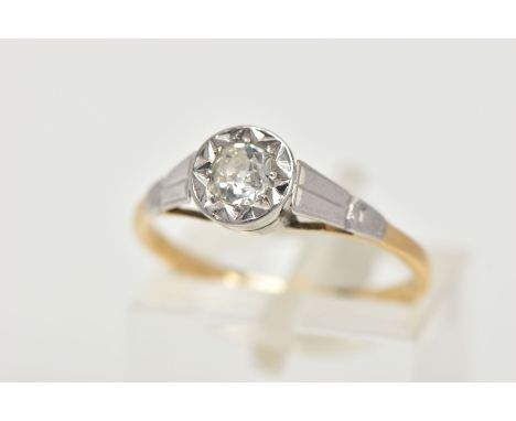 A SINGLE STONE DIAMOND RING, designed with an illusion set old cut diamond, estimated total diamond weight 0.20cts, set in a 