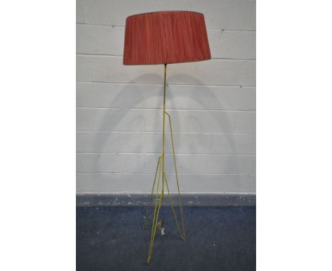 A MID CENTURY YELLOW FINISH WIRE HAIRPIN STANDARD LAMP, with a red shade, height to fitting 145cm (condition:-ideal for resto