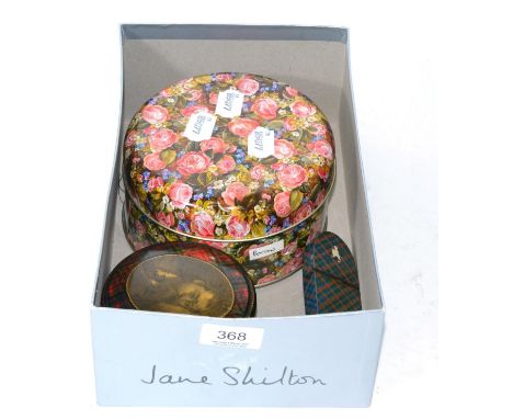 Mauchline ware six cord string box decorated with a portrait with a portrait of the Prince of Wales with threads; a Mauchline