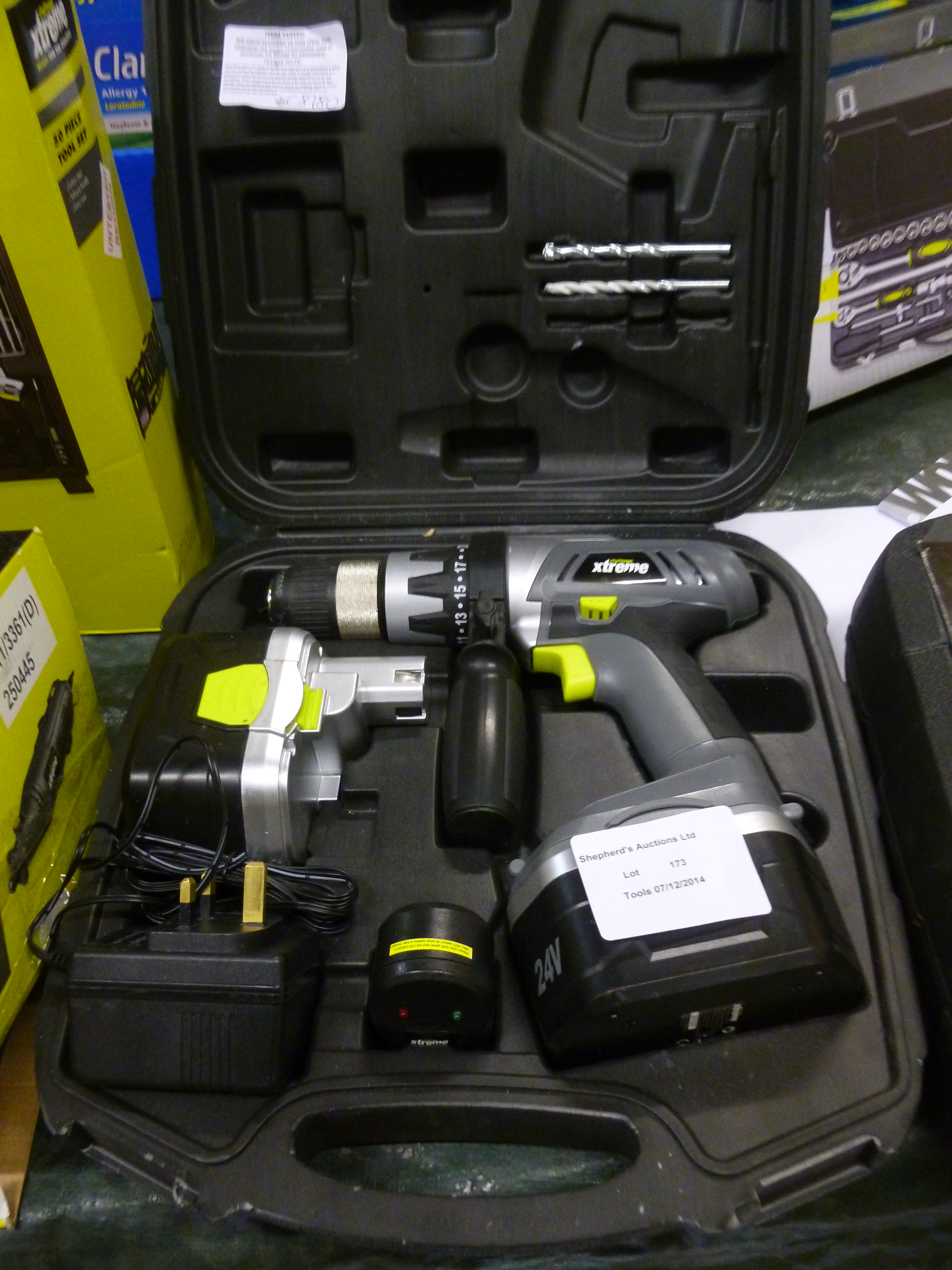 Challenge Xtreme 24v Hammer drill with 2 batteries, charger and carry