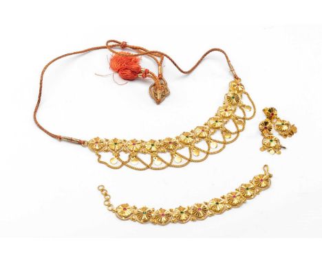 INDIAN YELLOW GOLD PARURE comprising gem-set headdress (maang tikka), matching bracelet and pair of drop earrings, stamped ‘9