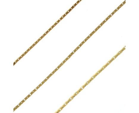 Yellow metal necklace and matching bangle, each stamped 18k, 16.6g approx   Condition: 