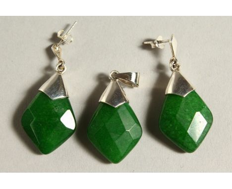 A SILVER AND JADE PENDANT and EARRINGS.