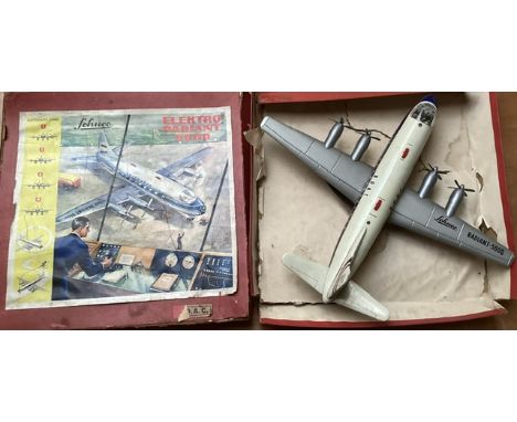 Vintage Schuco BOAC Electro Radiant &nbsp;toy 5600 aircraft with original box base and lid-Untested and please see all images