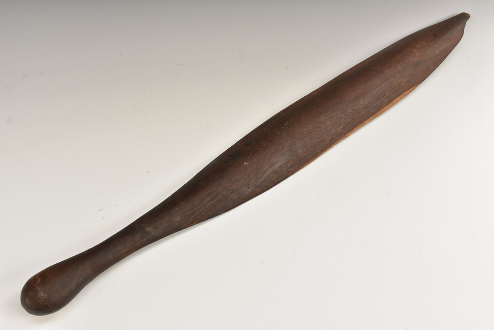 Tribal Art an Australian Aboriginal woomera spear thrower, quite