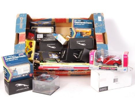 A collection of 20+ assorted vintage boxed diecast model cars and vehicles. To include; Atlas Editions ' Jaguar ' models, Lle