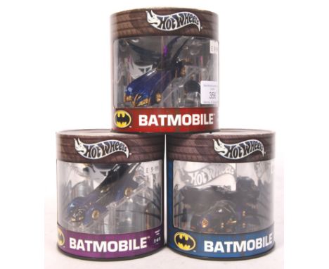 A full set of 3x Hot Wheels made Batman ' Batmobile Series ' ' Oil Can ' limited edition presentation diecast models. Complet