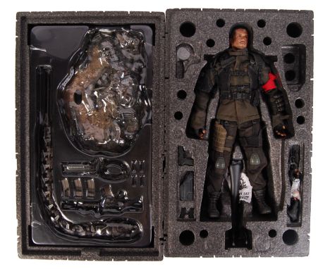 A rare Hot Toys Movie Masterpiece made 1:6 scale ' Terminator Salvation ' John Connor action figure. Superbly detailed, appea