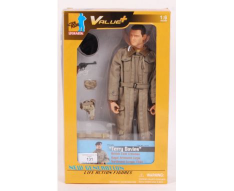 A Dragon ' Value + ' series made military 1:6 scale precision model action figure ' Private Terry Davies ' 70776. Incredibly 