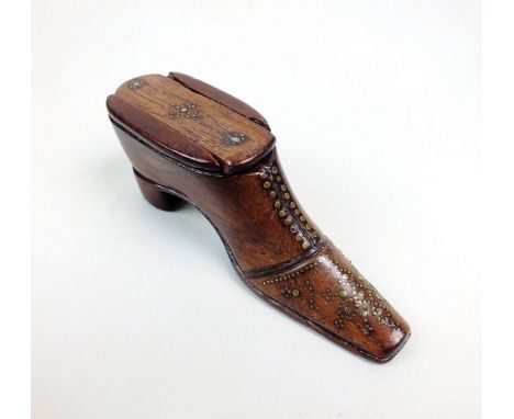 A late Victorian rosewood and pique work shoe snuff box with sliding cover, 11cm long