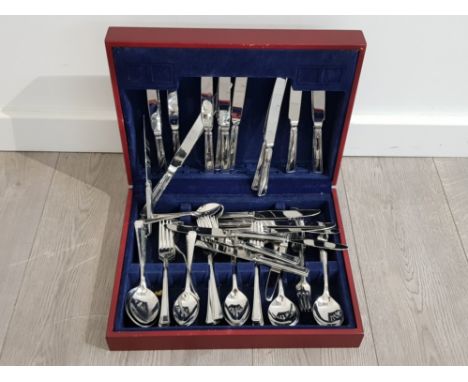 Canteen of viners vintage cutlery