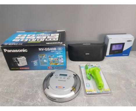 A box of electricals to include boxed Panasonic nv-gs40b cam recorder gear4 speaker etc