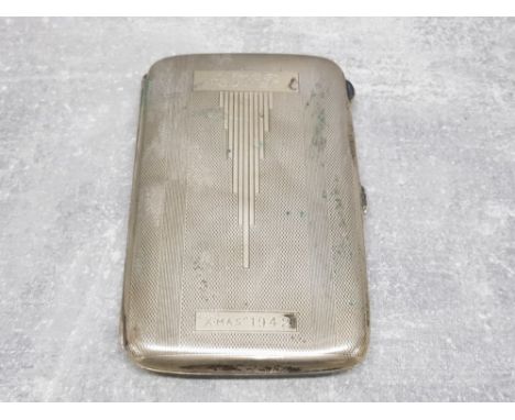 Stunning dedicated art deco cigarette case with odeon design dated for 1942