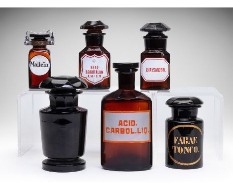 LOT OF 6 PHARMACY/APOTHECARY/MEDICAL JARS | EUROPE | 20th century | 9 - 15 cm (height) | Glass, printed and painted labels | 