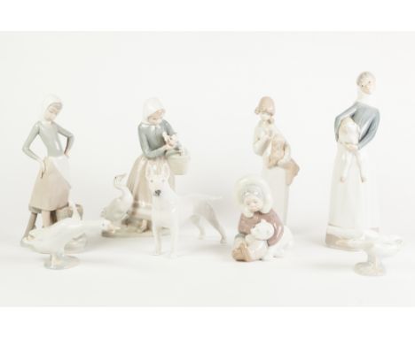 TWO MODERN LLADRO PORCELAIN FIGURES, A NAO DITTO, TWO LLADROI MODEL GEESE AND A ROYAL COPENHAGEN MODEL DOG (8)