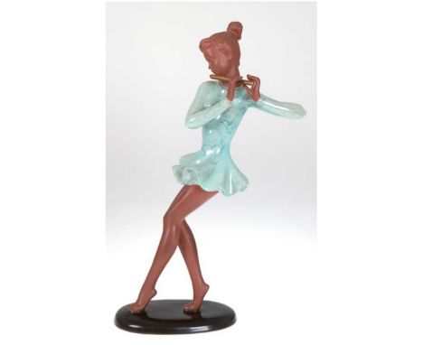 Goldscheider-Figur "Flötespielerin", Wien, Keramik, 1 Arm repariert, H. 41,5 cm
