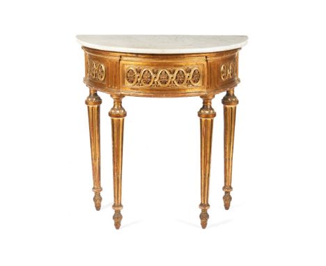 A Louis XV style console tableCarved and gilt woodFluted legsMarble topPortugal, 19th century88,5x85x46 cm