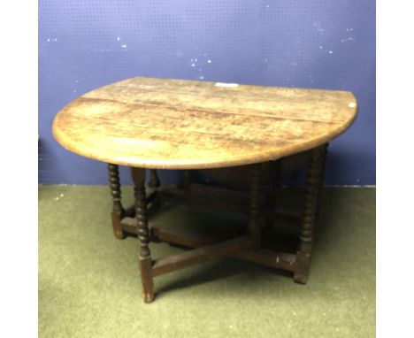 C19th Oak oval gateleg dining table on bobbin turned supports 112 x 148 cm open 