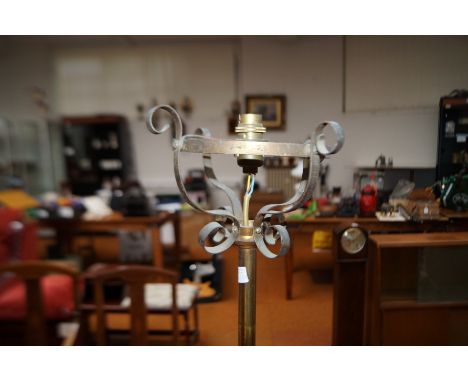 Very heavy brass standard lamp with paw feet Height 136 cm 