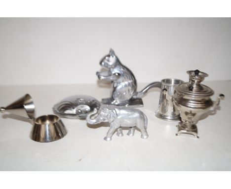 Collection of silver plated ware to include a squirrel nut cracker