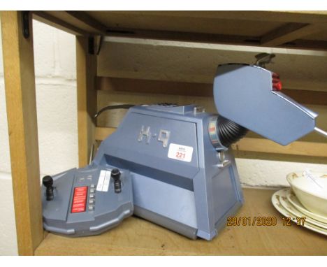 REMOTE CONTROL K.9 ROBOT (UNTESTED)