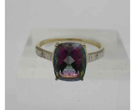 A 9ct gold, mystic topaz and diamond ring, weight 1.5g, size N