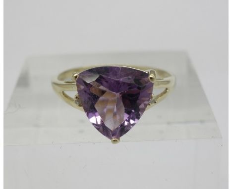 A 9ct gold, amethyst and diamond ring, weight 1.6g, size N