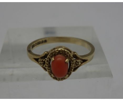 A 9ct gold and coral ring, weight 2g, size N
